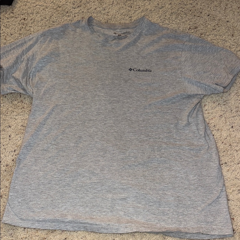 Columbia Men's Light Gray Short Sleeve Tee